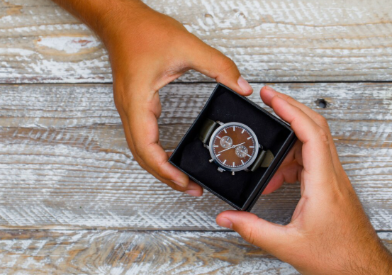 Maleta para Relógios: Proteja e Valorize Sua Coleção com Elegância